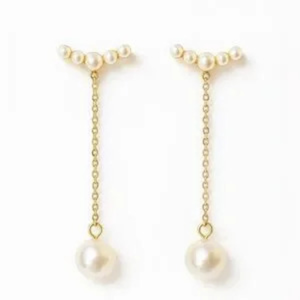 Elegant Pearl Drop Earrings